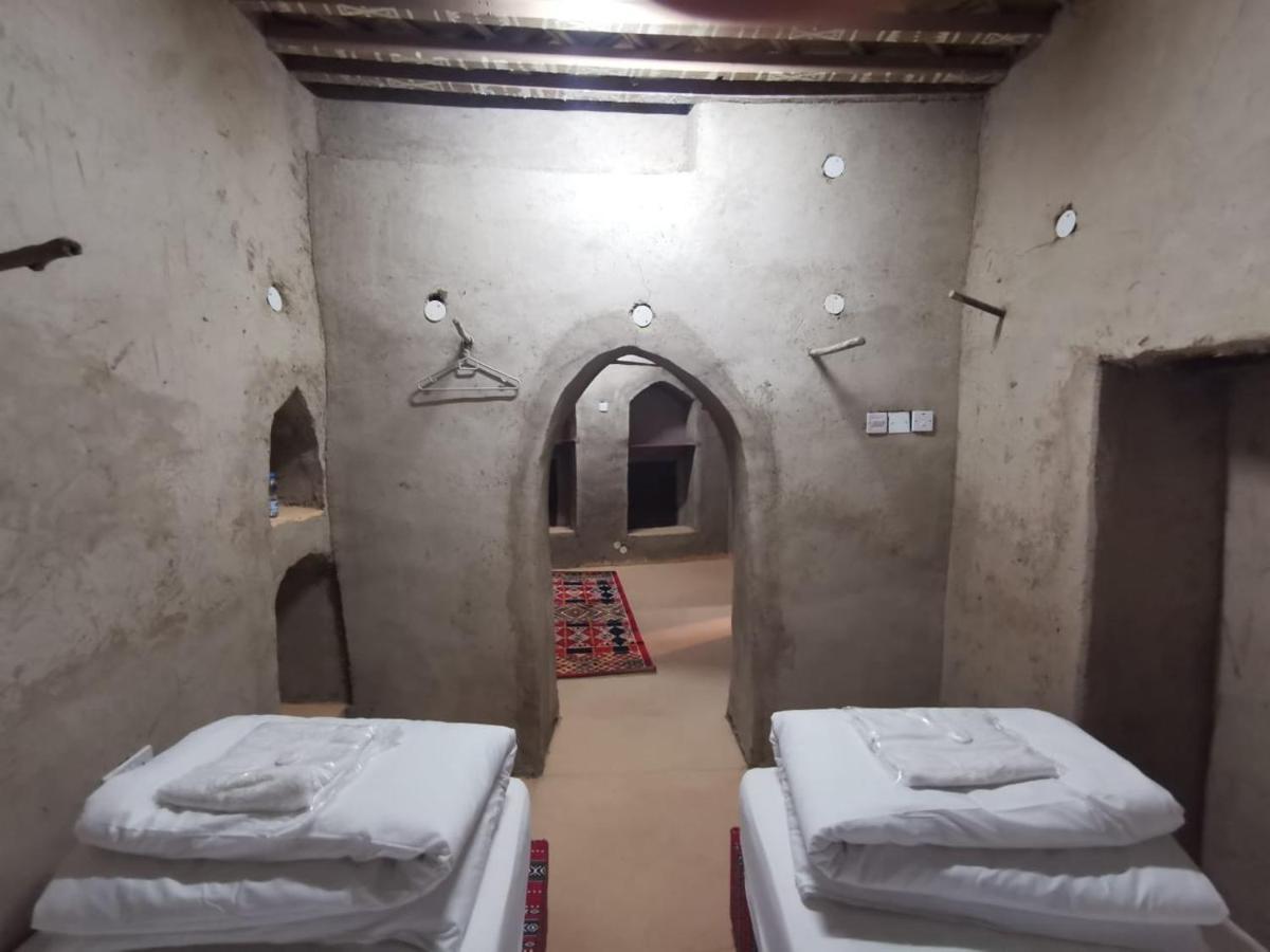 Bait Aljabal Hospitality Inn Al Ḩamrāʼ Стая снимка